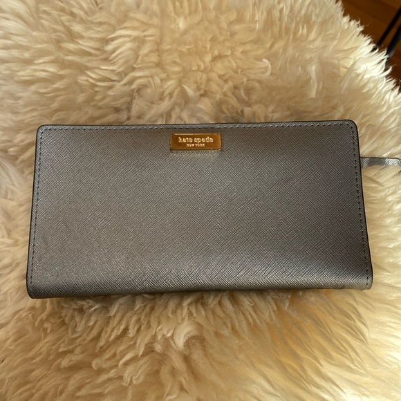 Kate Spade silver metallic wallet ￼ - Picture 1 of 4